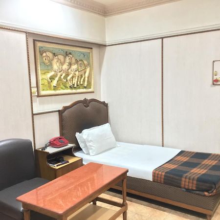 Nalanda Hotel Dzsamsedpur Kültér fotó